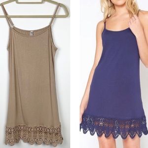 ❗️Monoreno Upleveled Basic Crochet Trim Cami Dress❗️